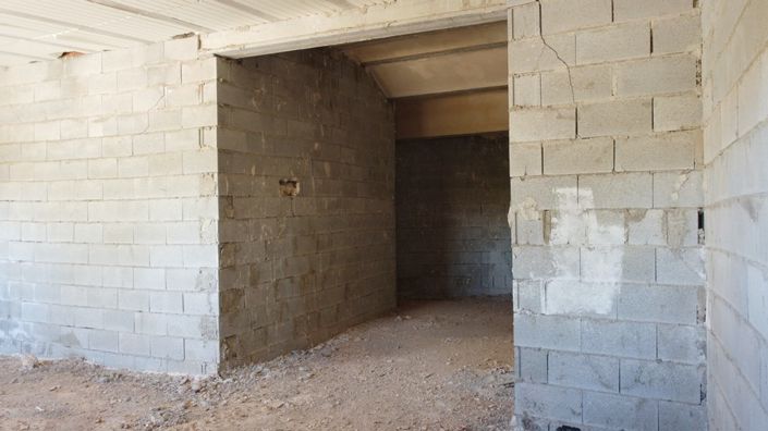 Image No.20-5 Bed House for sale