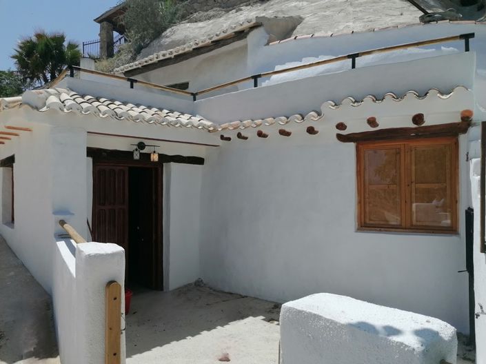 Image No.4-3 Bed House for sale