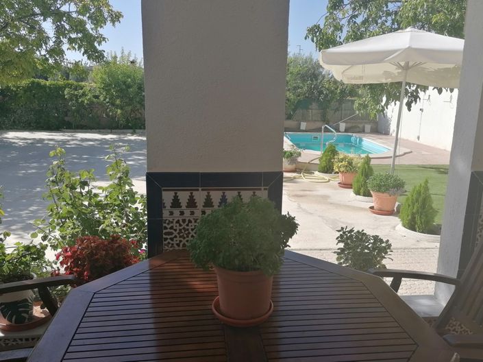 Image No.26-6 Bed Property for sale