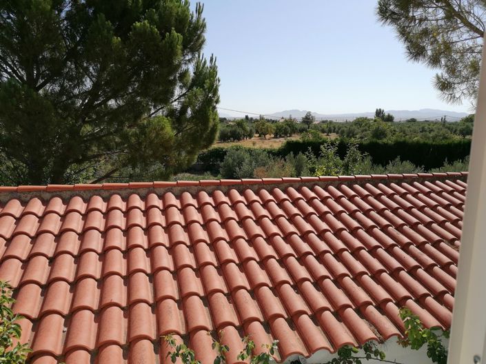 Image No.47-6 Bed Property for sale