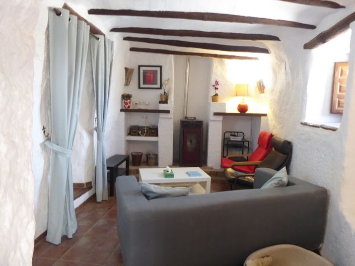 Image No.17-4 Bed House for sale