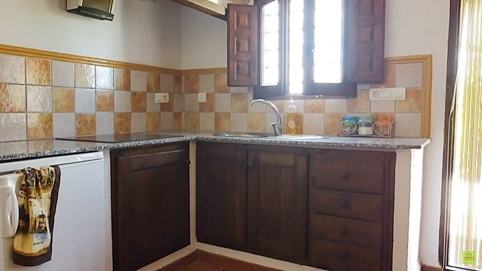 Image No.33-4 Bed House for sale