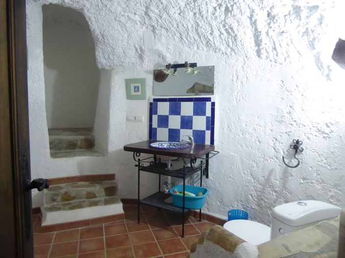 Image No.44-4 Bed House for sale