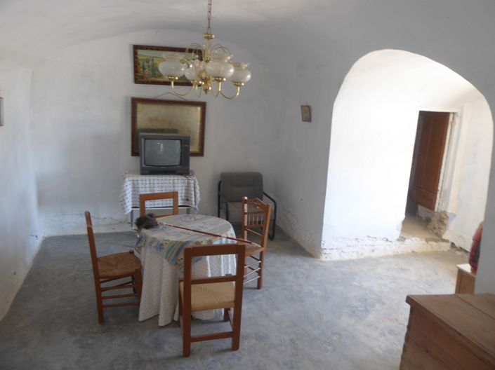 Image No.12-5 Bed House for sale