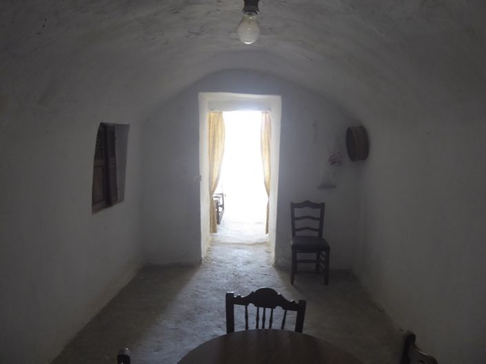 Image No.22-5 Bed House for sale