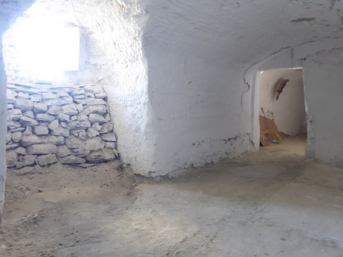 Image No.25-5 Bed House for sale