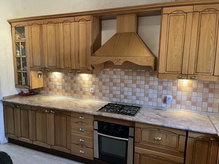 Image No.14-2 Bed Property for sale