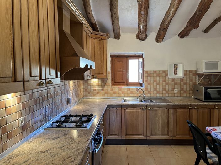 Image No.15-2 Bed Property for sale