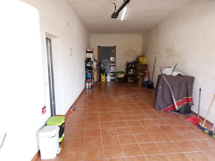 Image No.41-5 Bed House for sale