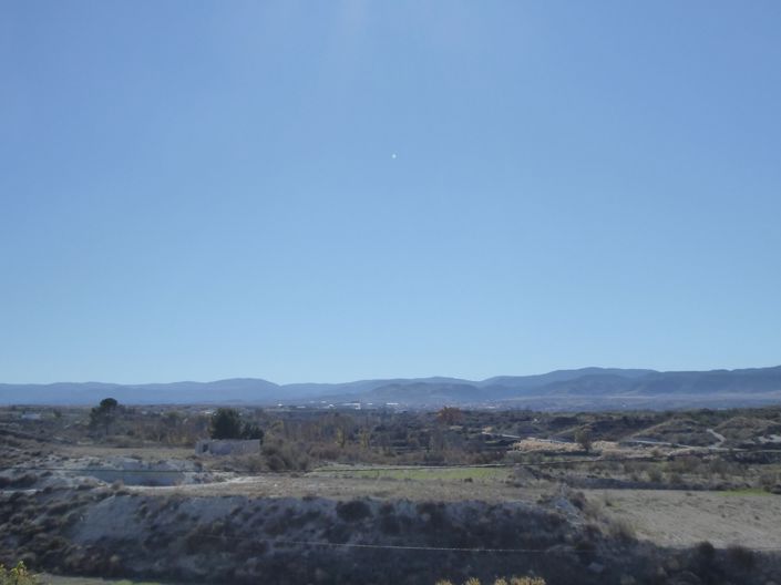 Image No.7-3 Bed House for sale