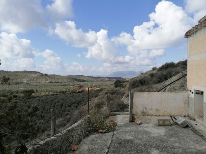 Image No.6-5 Bed House for sale