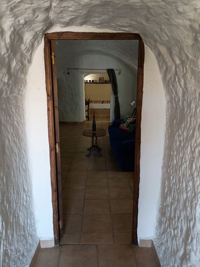 Image No.31-7 Bed House for sale