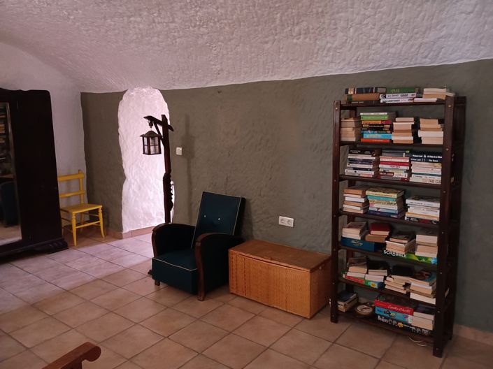 Image No.50-7 Bed House for sale