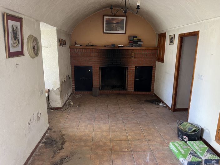 Image No.8-3 Bed House for sale