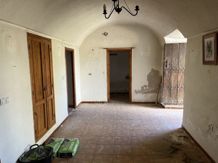 Image No.9-3 Bed House for sale