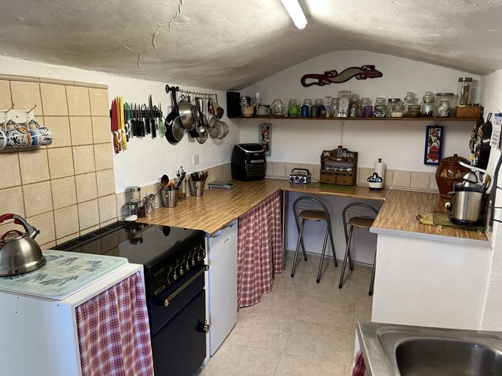 Image No.23-4 Bed House for sale