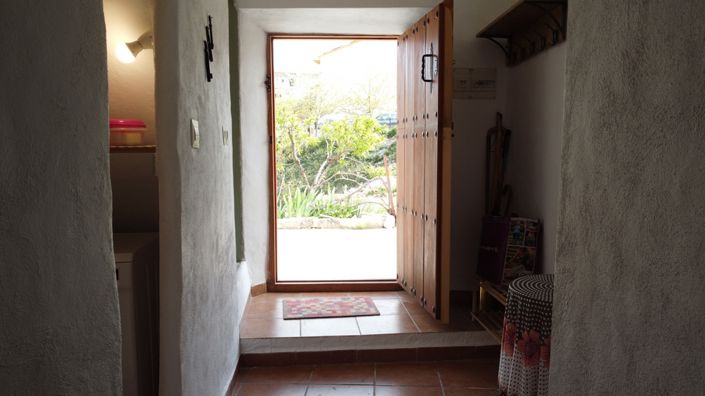 Image No.13-3 Bed Property for sale