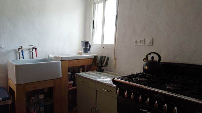 Image No.16-3 Bed Property for sale