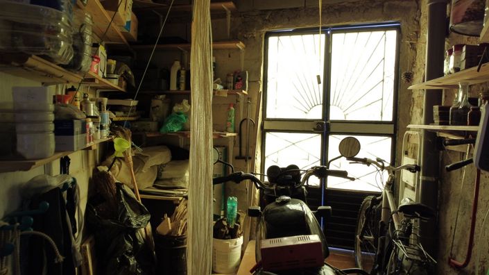 Image No.31-3 Bed Property for sale