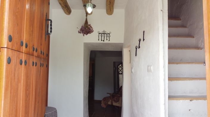 Image No.6-3 Bed Property for sale