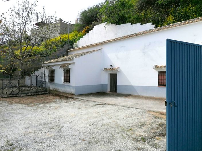 Image No.30-3 Bed House for sale