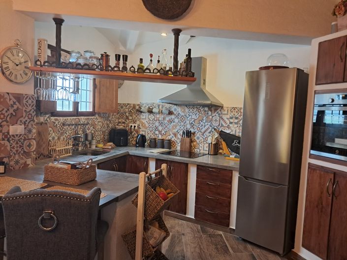 Image No.12-3 Bed House for sale