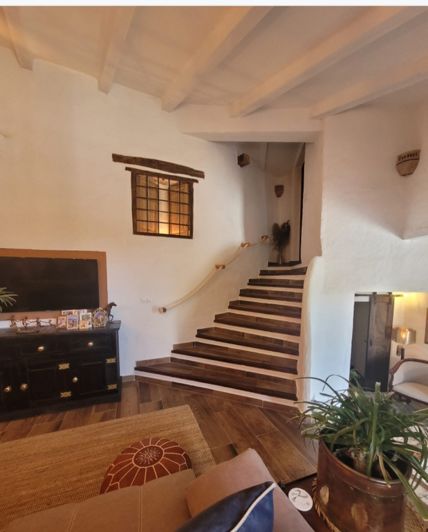 Image No.17-3 Bed House for sale