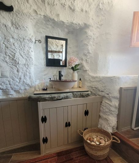 Image No.22-3 Bed House for sale