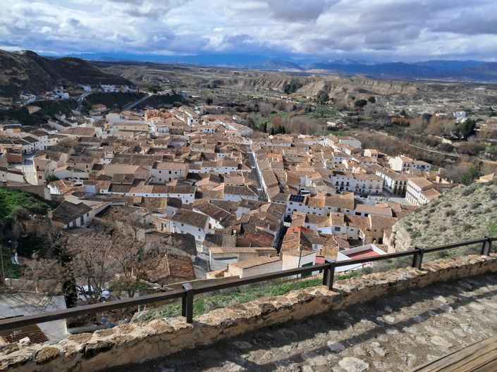 Image No.4-3 Bed House for sale