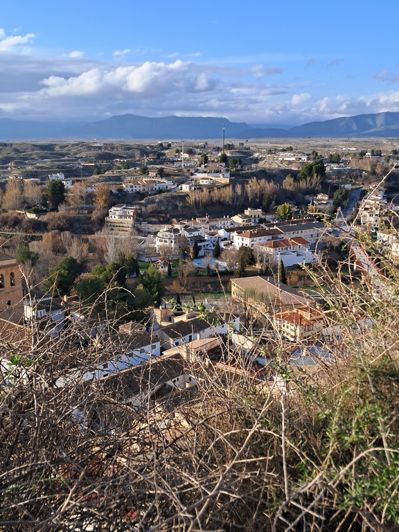 Image No.35-3 Bed House for sale