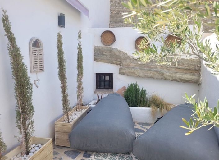 Image No.42-3 Bed House for sale