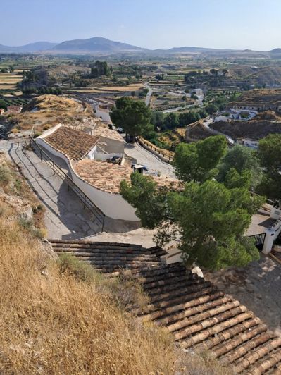 Image No.46-3 Bed House for sale