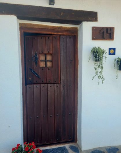 Image No.8-3 Bed House for sale