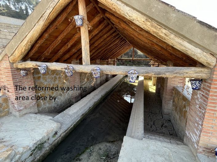 Image No.40-4 Bed House for sale