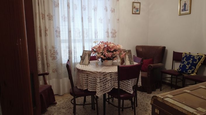 Image No.18-5 Bed Property for sale