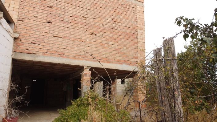 Image No.39-5 Bed Property for sale