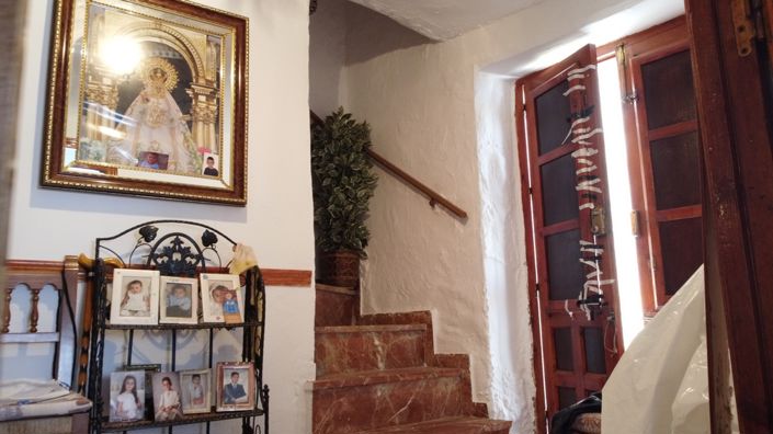 Image No.25-4 Bed Property for sale