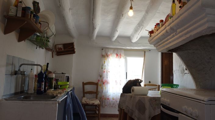 Image No.32-4 Bed Property for sale