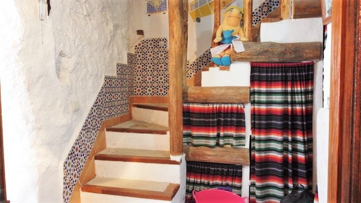 Image No.39-4 Bed House for sale