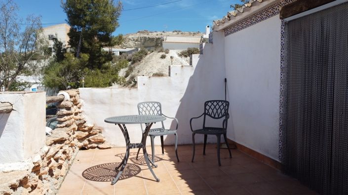 Image No.43-4 Bed House for sale