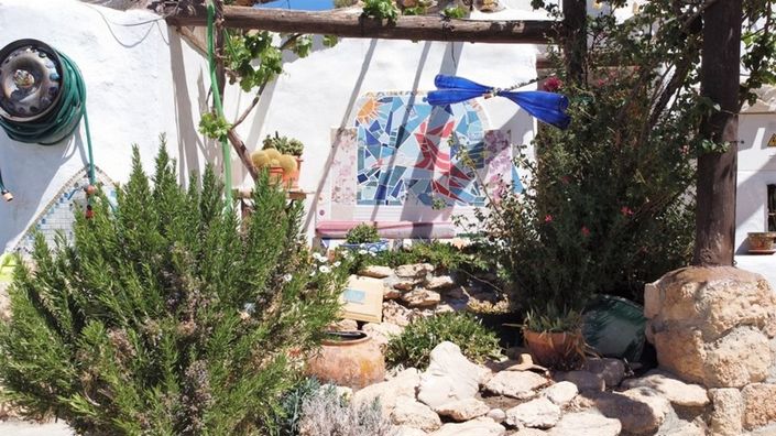 Image No.48-4 Bed House for sale