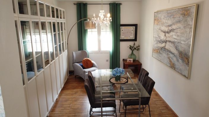 Image No.27-4 Bed Property for sale