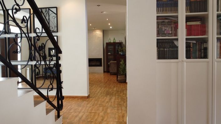 Image No.29-4 Bed Property for sale