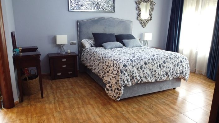 Image No.39-4 Bed Property for sale