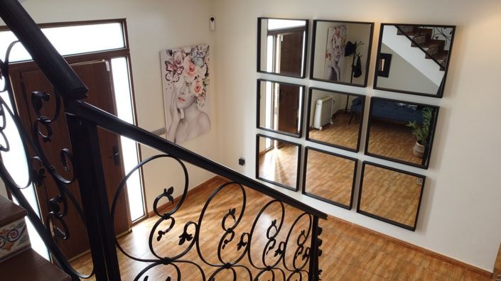 Image No.50-4 Bed Property for sale