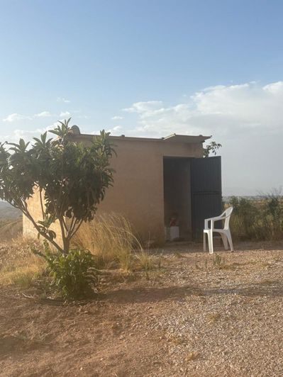 Image No.7-1 Bed Property for sale