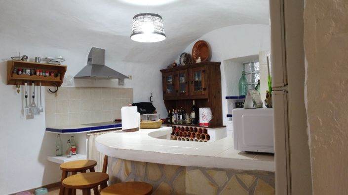 Image No.7-3 Bed House for sale