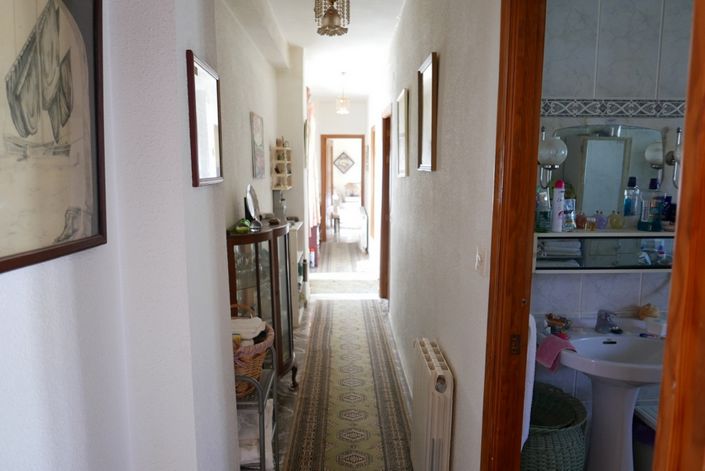 Image No.22-7 Bed Property for sale