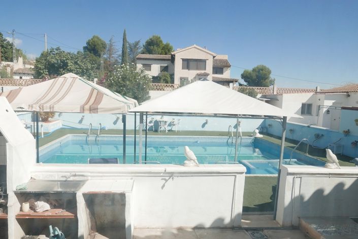 Image No.30-7 Bed Property for sale