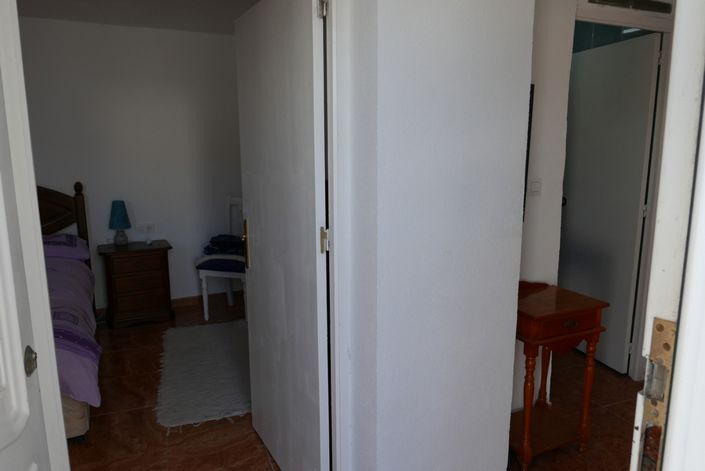 Image No.38-7 Bed Property for sale